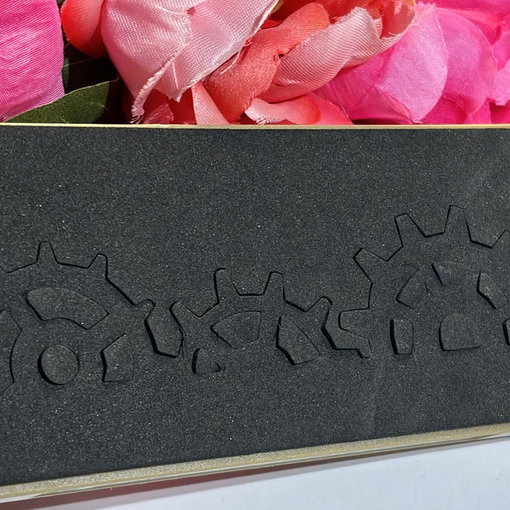 SIZZIX TIM HOLTZ STEAMPUNK DIE CUTE RETIRED TIM HOLTZ STEAMPUNK WHEELS